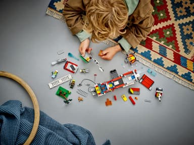 LEGO City Brandchefens bil 60374