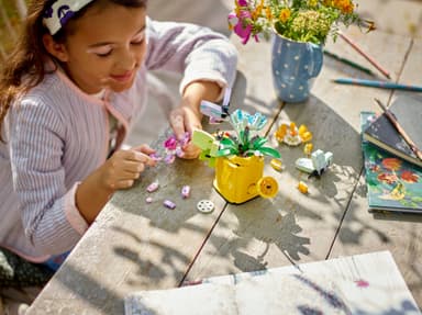 LEGO Creator Blommor i vattenkanna 31149