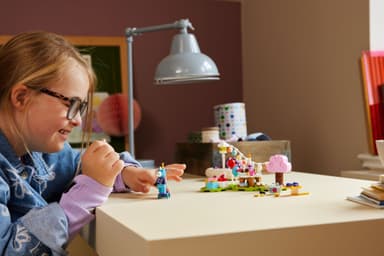 LEGO Animal Crossing Födelsedagskalas hos Julian 77046