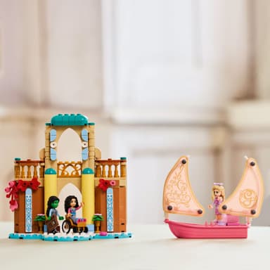 LEGO Wicked Glinda, Elphaba och Nessarose på Shiz University 75681