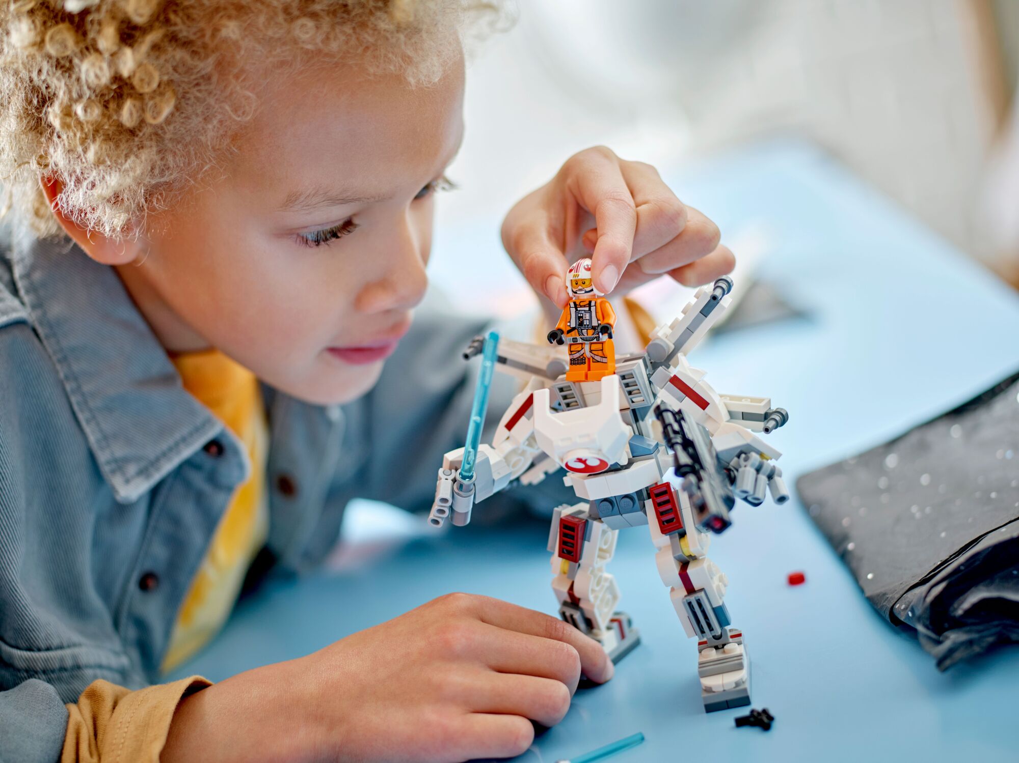 LEGO Star Wars Luke Skywalker X-Wing Mech 75390