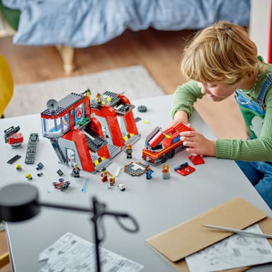 LEGO City Brandstation med brandbil 60414