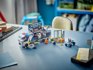 LEGO City Polisens mobila laboratoriebil 60418
