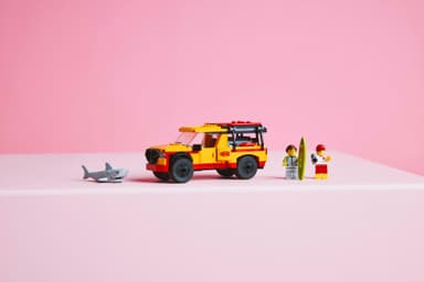 LEGO City Strandräddning med livräddarbil 60453