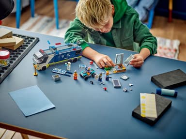 LEGO City Polisens mobila laboratoriebil 60418