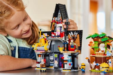 LEGO Despicable Me Minionernas och Grus familjehem 75583