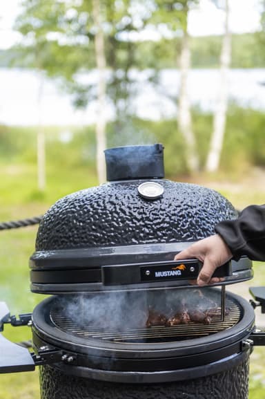 Mustang Kamado L kolgrill 325387 (grå)