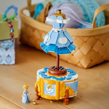 LEGO Disney Princess Askungens klänning 43266