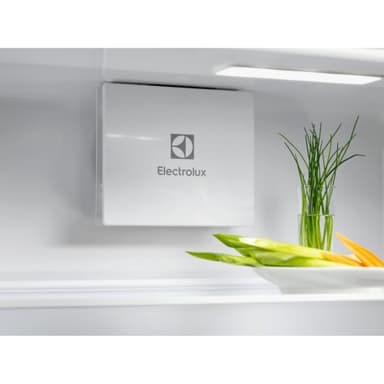 Electrolux Kylskåp Serie 600 ERD6DE18C (integrerad)