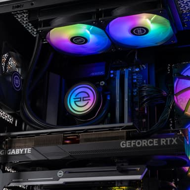 PCSpecialist Ultra 850 i7-14KF/32/2TB/5070Ti stationär dator för gaming