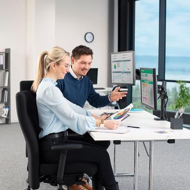 Hama Monitorfäste För Två Bildskärmar 13""- 32""