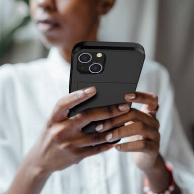 SKALO iPhone 14 Armor Skal Korthållare - Svart