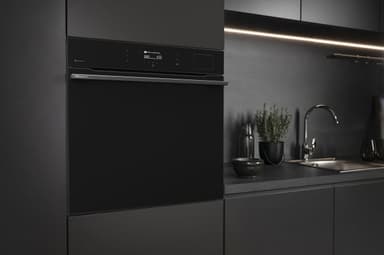 Hisense Ugn BFS615S8B