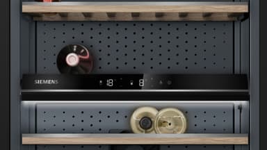 Siemens IQ500 Vinkyl KW36KATGA (svart)