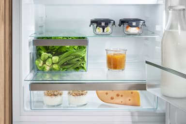 Miele Kylskåp KU 7015 D (Integrerat)