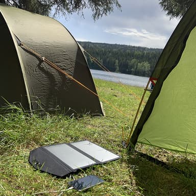 Vikbar solpanel Mini 12W med USB