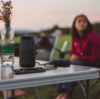 Belkin BoostCharge 25W hybridväggladdare + 5000mAh powerbank (svart)