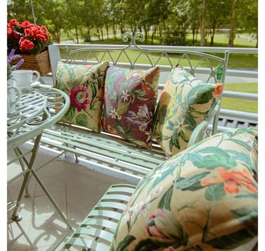 Kudde AMAZONIA 45x45cm, beige blommig