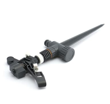 Pulserande sprinkler på spik