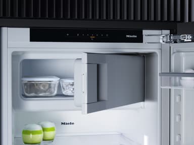 Miele Kylskåp K 7126 E (Integrerad)