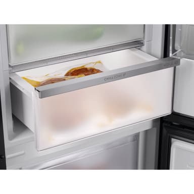 Electrolux Kombiskåp LNT8MB36B (Svart rostfritt)