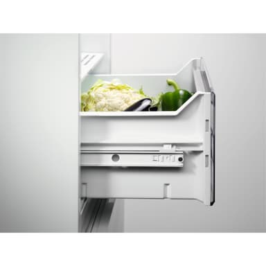 Electrolux Kombiskåp LNT8MB36B (Svart rostfritt)