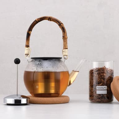 Bodum Tepress med filter i rostfritt stål och bambuhandtag ASSAM 1.5 L