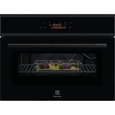 Electrolux Serie 800 Kompaktugn COM900CB (svart)