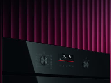 AEG Serie 5000 Inbyggnadsugn TU5PB40NCK (svart)