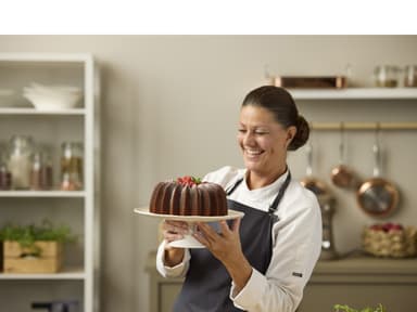 Blomsterbergs Slice Bundt pan Dia 24 x 10 cm Rose gold