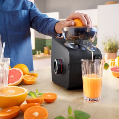 Bosch MultiPower Series 6 köttkvarn MFWS682B (svart)