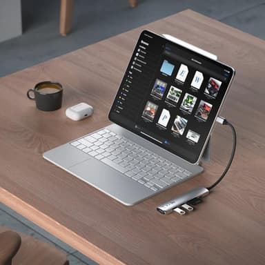 Satechi 6-i-1 HUBB USB-C Slim Multiport Adapter - Svart