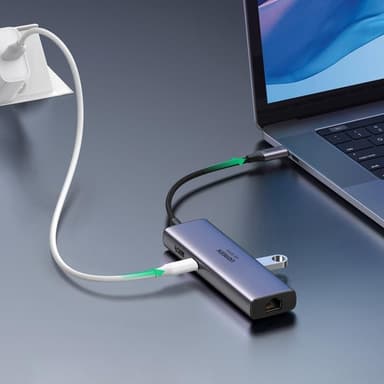 Ugreen 7in1 Multifunktionell USB-C HUB - Grå