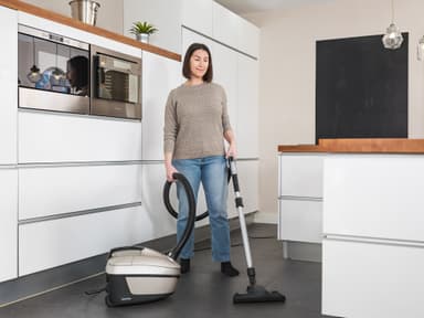 Nilfisk Elite Dammsugare med påse 128350552