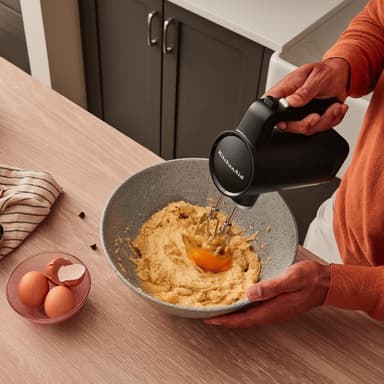 KitchenAid Go sladdlös handmixer 5KHMR762BM (svart)