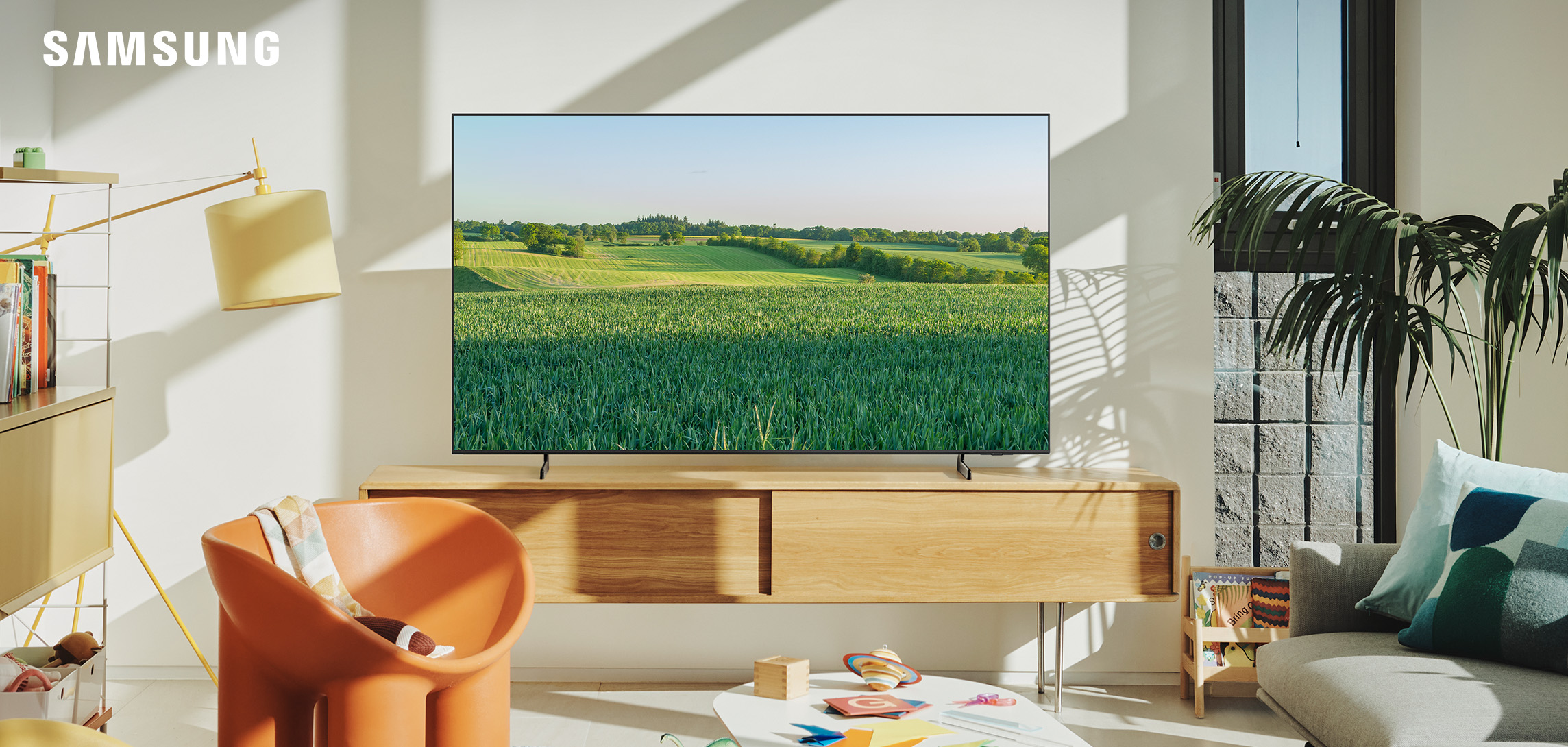 QLED TV i vardagsrummet