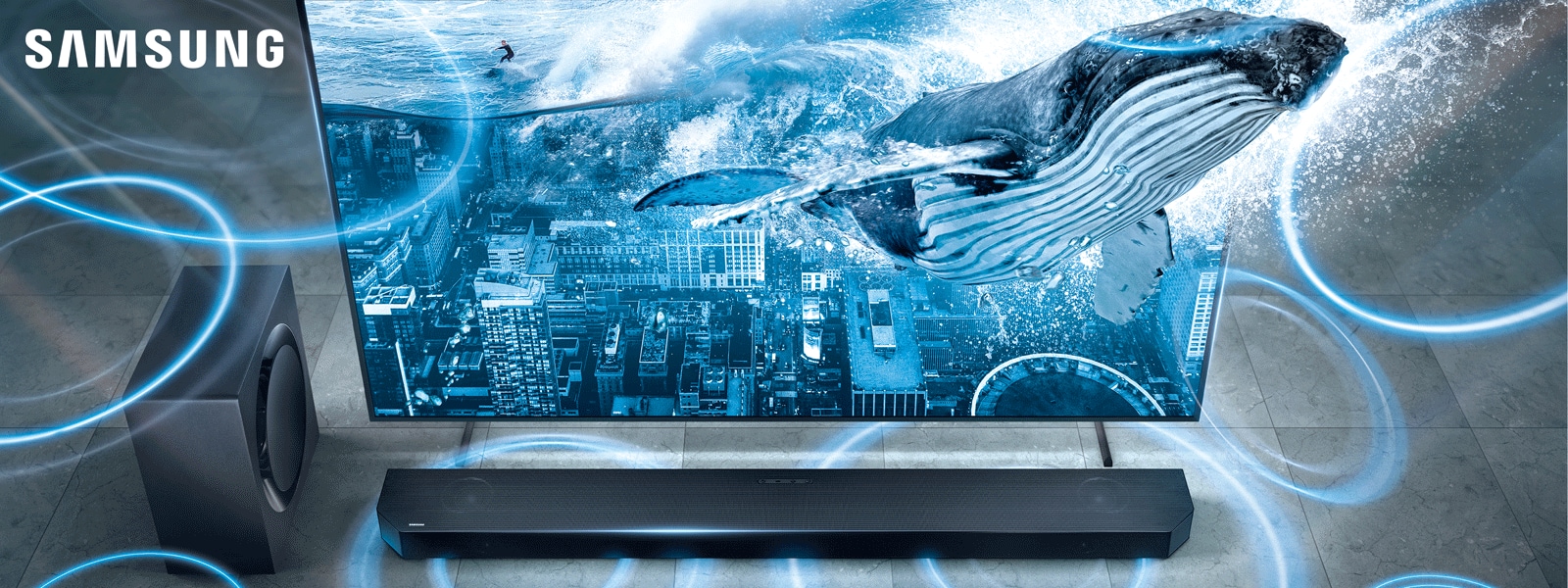 Soundbar under en TV med illustration av elektriska vågor och en val som simmar ut ur en TV-skärm som visar en stad