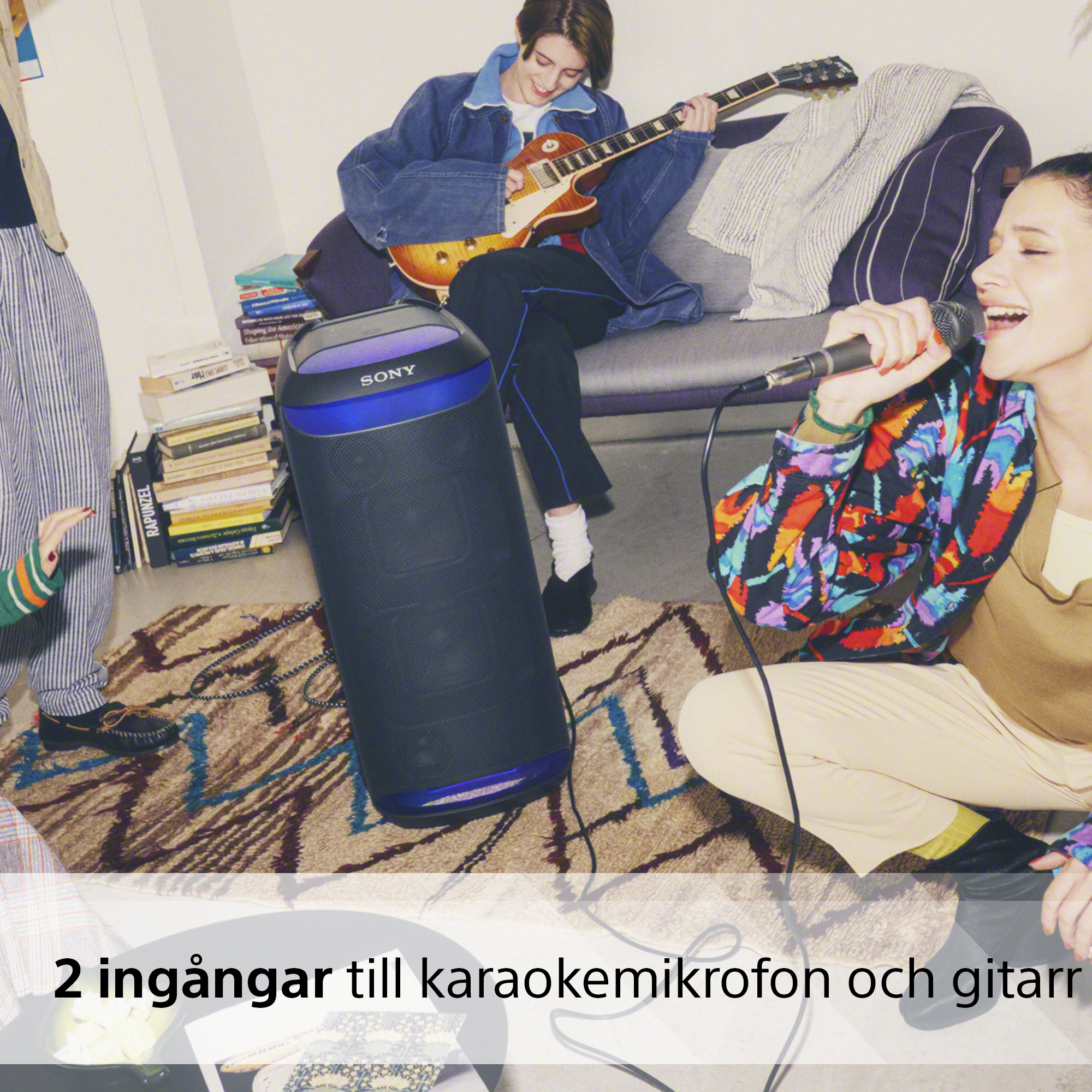 2 ingångar till karaokemikrofon och gitarr