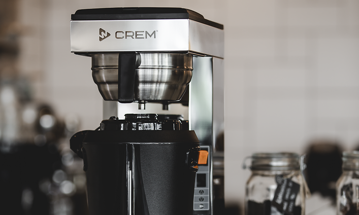 En svart Thermokinetic CREAM kaffebryggare.