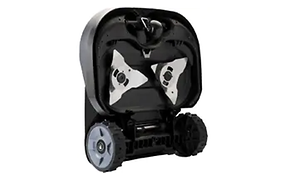 Robotgräsklippare på högkant så att man ser knivarna under.