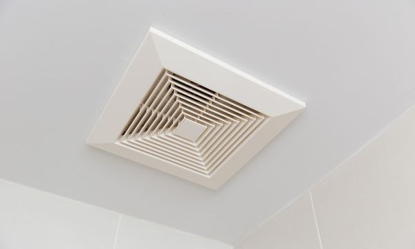 Ventilation i badrumstaket