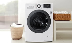 LG tvättmaskin med ångrengöringsfunktion.