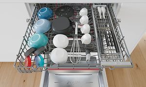 Bosch Dishwasher with a third racket
