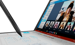Lenovo ThinkPad X1 Fold och en Stylus penna