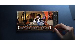 Galaxy S22 Ultra med sin skärmstorlek i tum