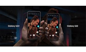 Galaxy S22 Plus och Galaxy S22 bredvid varandra som jämförs