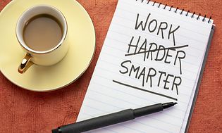 Text med "Work smarter, not harder"