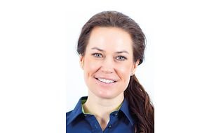 Porträtt av Camilla Skjelsbæk Gramstad, Ledare för hållbarhet i Elkjøp Nordic