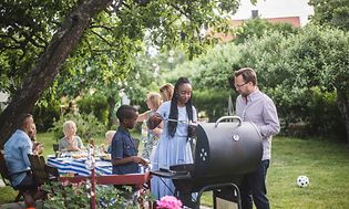 Grillfest i trädgården