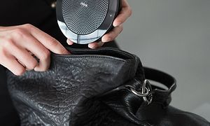 Jabra - Speak 510 over bag